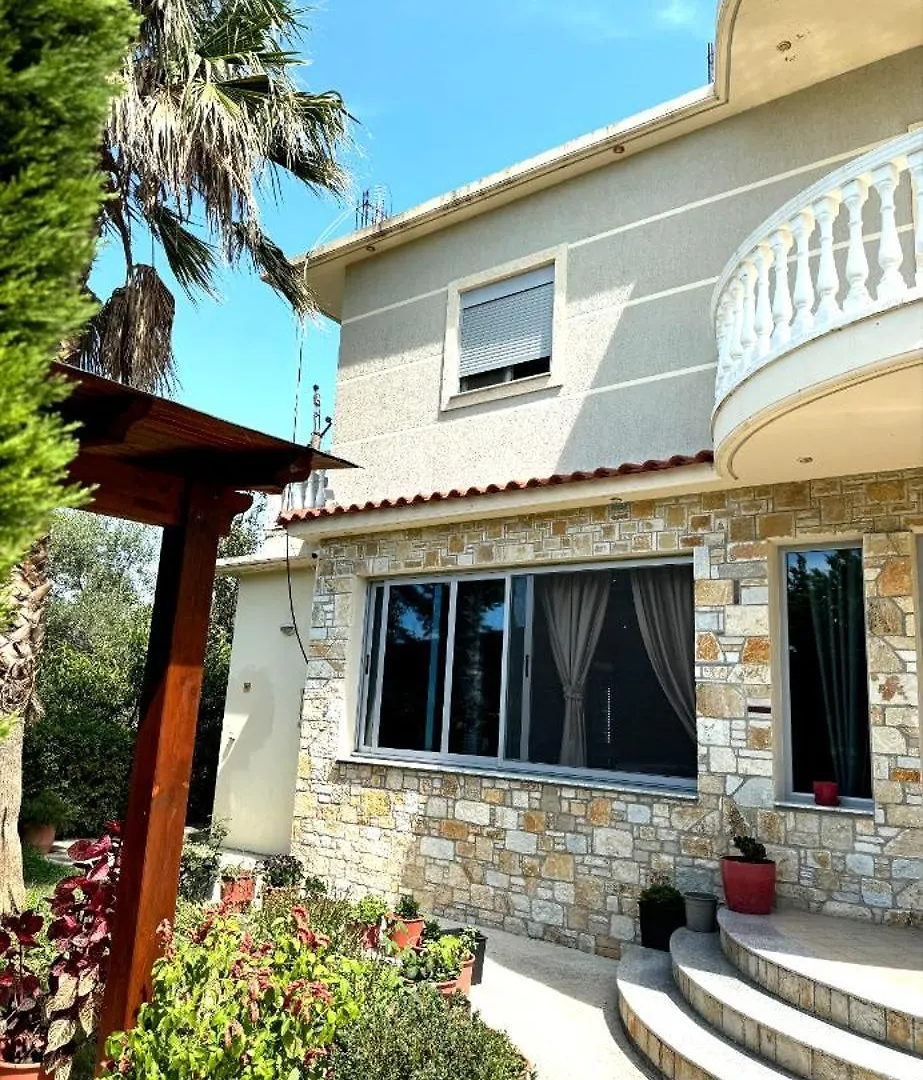 Penzion Dhimitris Apartment Zverneci Albánie